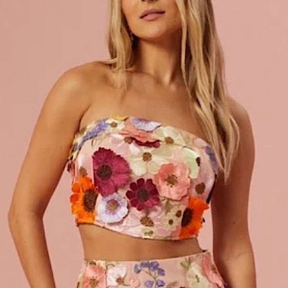 Altar'd State Pink Floral Embroidered top XL